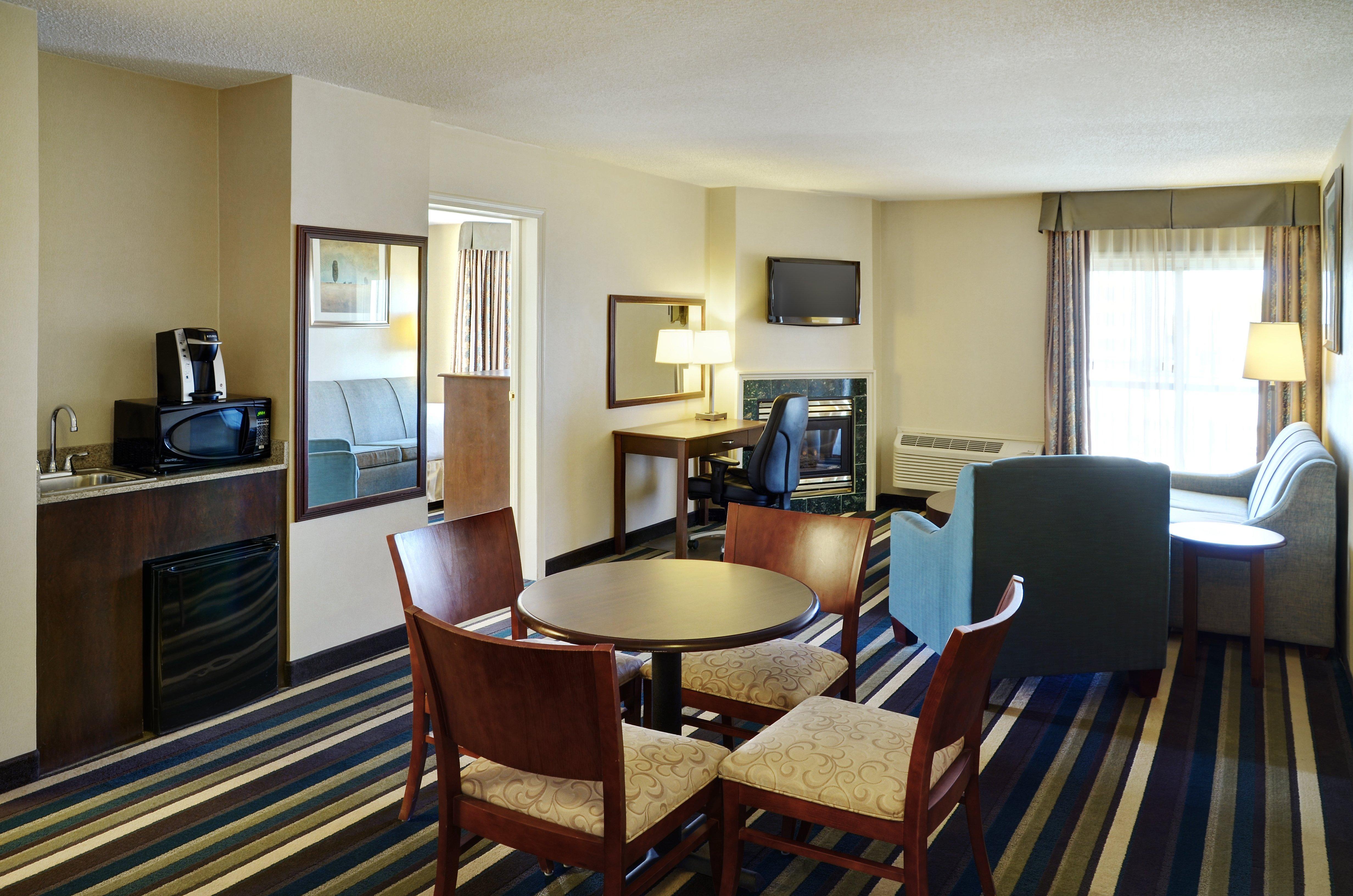 Holiday Inn Conference Centre Edmonton South By Ihg Exterior photo