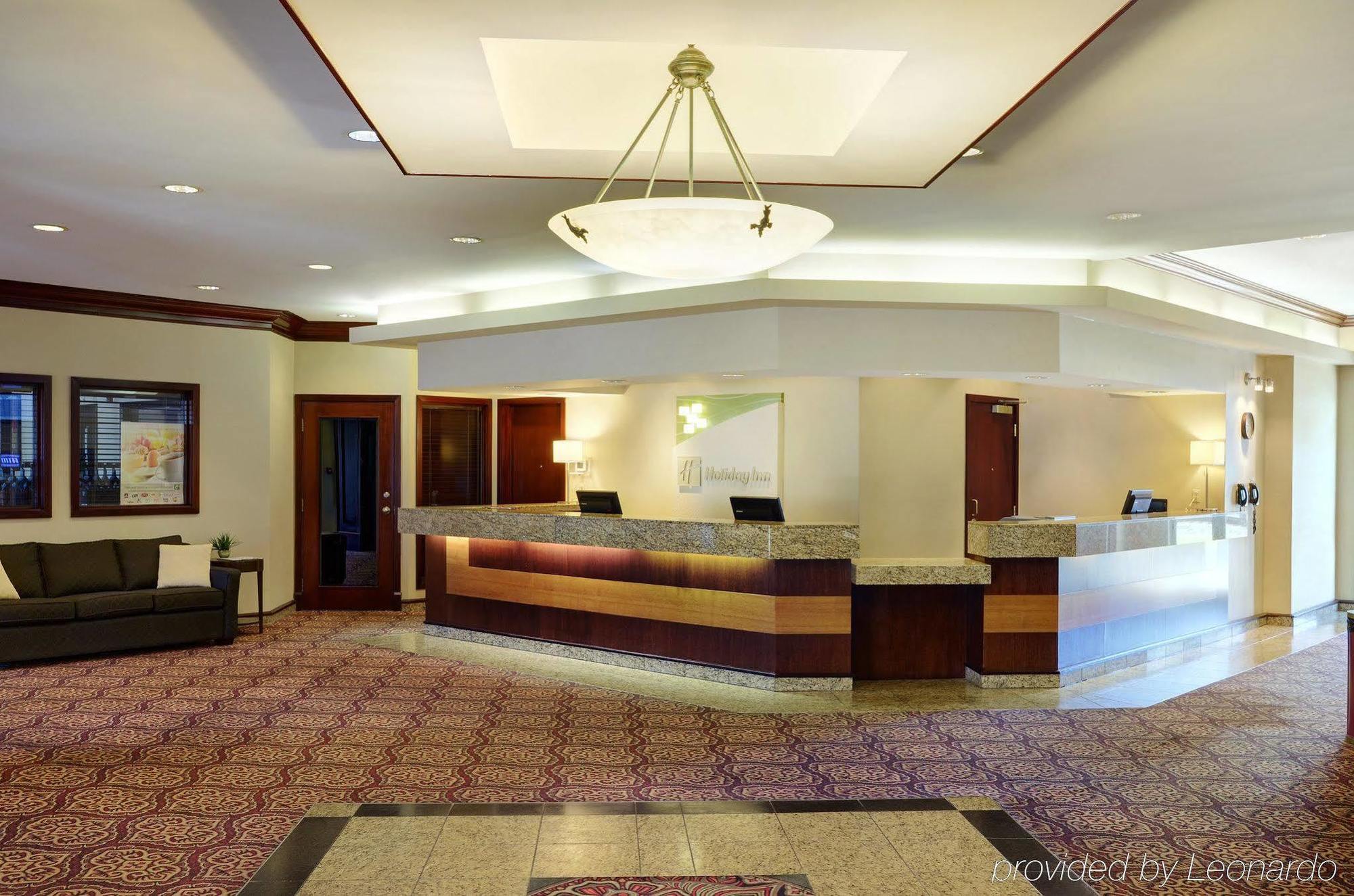 Holiday Inn Conference Centre Edmonton South By Ihg Exterior photo
